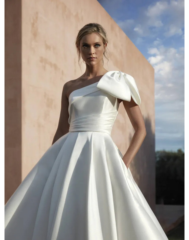 Pronovias