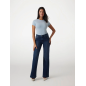 GUESS- T-shirt stretch logo piccolo triangolo GUESS- T-shirt stretch logo piccolo triangolo