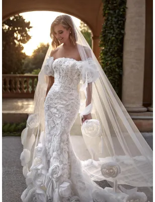 Pronovias