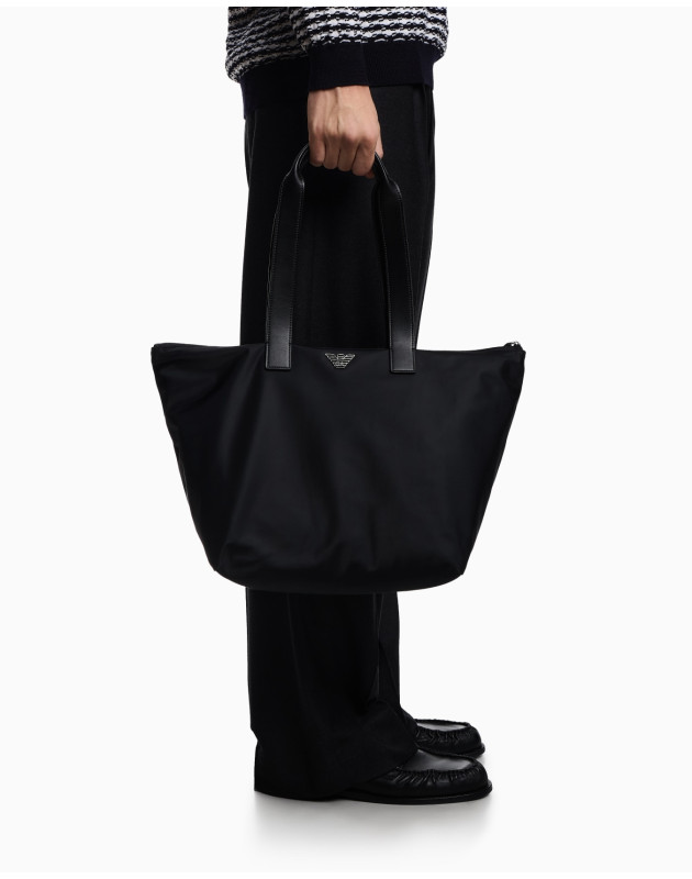 EMPORIO ARMANI- Shopper media in nylon riciclato ASV