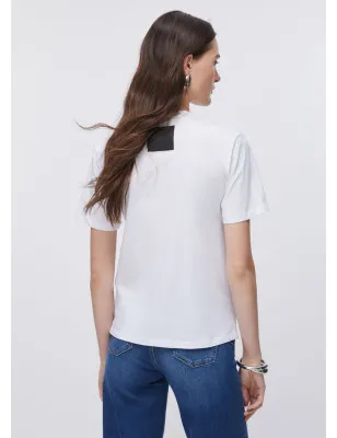 LIU JO- T-shirt con castoni gioiello